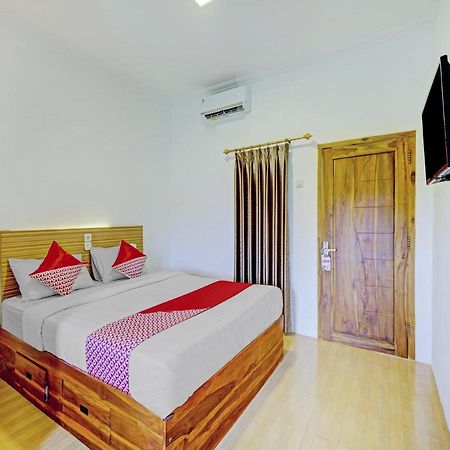 Oyo 90325 Pondok Dnayu Syariah Jarakan Exterior photo